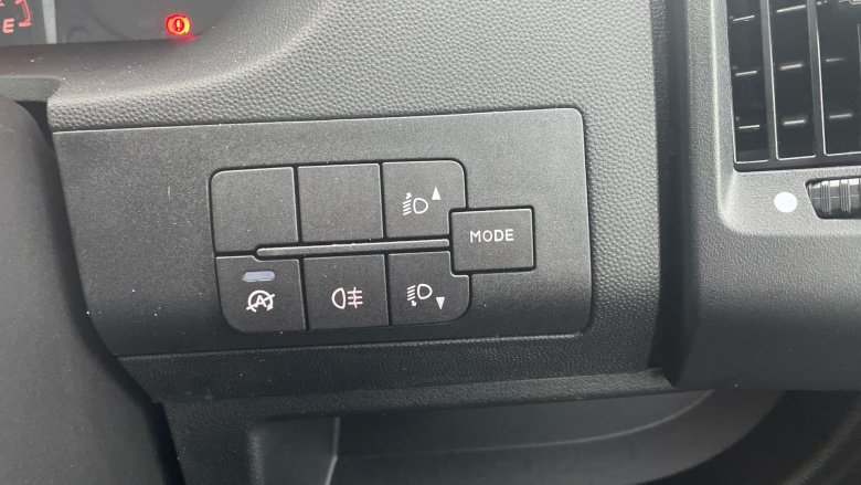 Vauxhall Movano 3500 L3 Diesel Fwd 2.2 Turbo D 140ps H2 Van Prime